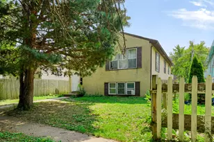 318 Baker St E, Saint Paul, MN 55107 - Photo 1