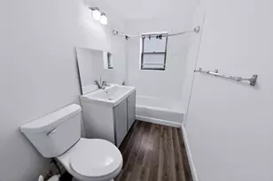 318 Baker St E, Saint Paul, MN 55107 - Photo 5