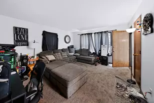 318 Baker St E, Saint Paul, MN 55107 - Photo 9