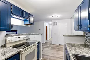 2310 Benson Ave, Saint Paul, MN 55116 - Photo 13