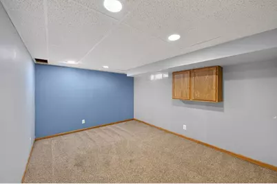 803 4th Avenue SE, Stewartville, MN 55976 - Photo 25