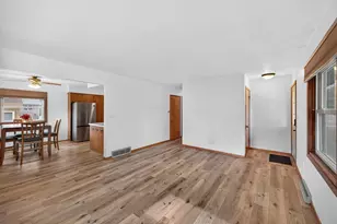 803 4th Ave SE, Stewartville, MN 55976 - Photo 7