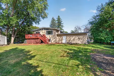 8149 Brandywine Parkway, Brooklyn Park, MN 55444 - Photo 23