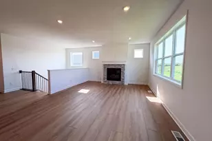 851 Londonderry Ln NW, Rochester, MN 55901 - Photo 3