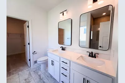 851 Londonderry Lane NW, Rochester, MN 55901 - Photo 5