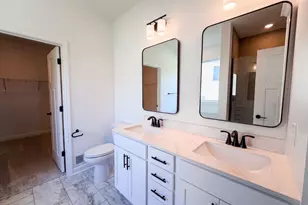 851 Londonderry Ln NW, Rochester, MN 55901 - Photo 5