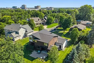115 Brunswick Ave N, Golden Valley, MN 55422 - Photo 61