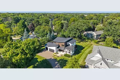 115 Brunswick Avenue N, Golden Valley, MN 55422 - Photo 3