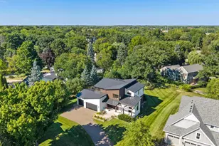 115 Brunswick Ave N, Golden Valley, MN 55422 - Photo 3