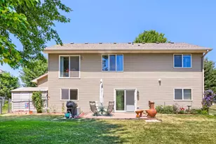 7944 Highland Dr, Lino Lakes, MN 55014 - Photo 3