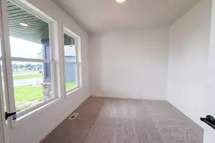 843 Londonderry Ln NW, Rochester, MN 55901 - Photo 7