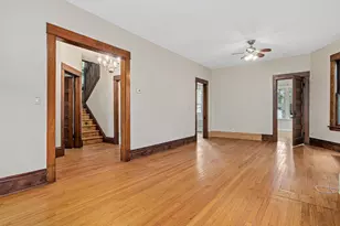1070 Minnehaha Ave E, Saint Paul, MN 55106 - Photo 11
