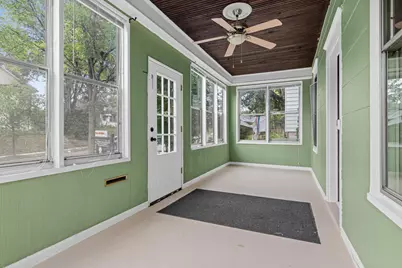 1070 Minnehaha Avenue E, Saint Paul, MN 55106 - Photo 3