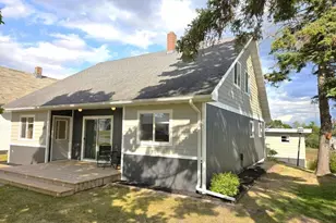 106 Red Lake Ave SW, Bagley, MN 56621 - Photo 3