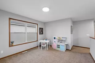 9161 River Rock Dr N, Chanhassen, MN 55317 - Photo 29