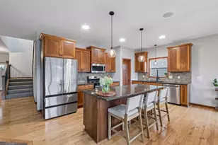 9161 River Rock Dr N, Chanhassen, MN 55317 - Photo 15