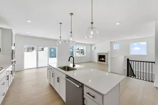 1256 Hadley Hills Dr NE, Rochester, MN 55906 - Photo 5