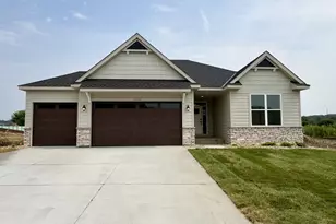 1256 Hadley Hills Dr NE, Rochester, MN 55906 - Photo 1