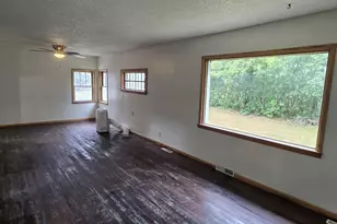 119 Red Lake Ave SW, Bagley, MN 56621 - Photo 9