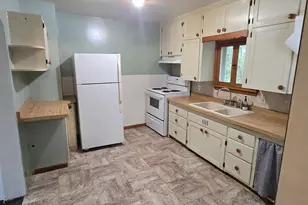 119 Red Lake Ave SW, Bagley, MN 56621 - Photo 3