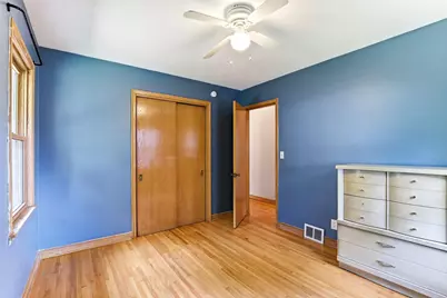 785 Grandview Avenue W, Roseville, MN 55113 - Photo 15