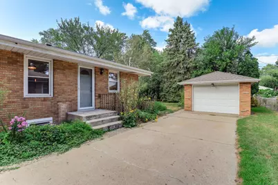 785 Grandview Avenue W, Roseville, MN 55113 - Photo 31