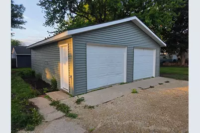303 E Main Street Unit #2, Brownsdale, MN 55918 - Photo 3