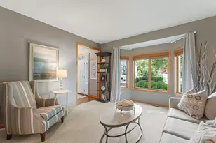 546 White Pine Way, Eagan, MN 55123 - Photo 13