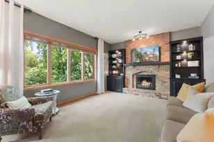 546 White Pine Way, Eagan, MN 55123 - Photo 11