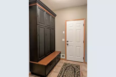 546 White Pine Way, Eagan, MN 55123 - Photo 17