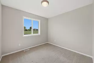 800 Griffing Park Rd, Buffalo, MN 55313 - Photo 13