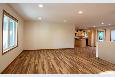828 Alice Drive, Thief River Falls, MN 56701 - Photo 9