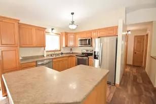 3842 10th St N, Fargo, ND 58102 - Photo 19
