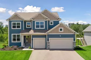 8143 Haywood Dr, Lino Lakes, MN 55014 - Photo 3