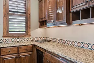 20650 Parkview Ln, Excelsior, MN 55331 - Photo 27