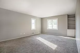 9358 Ranchview Ln N, Maple Grove, MN 55369 - Photo 17