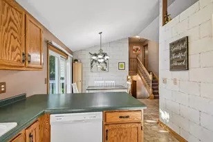 7459 Jeffery Ln S, Cottage Grove, MN 55016 - Photo 15