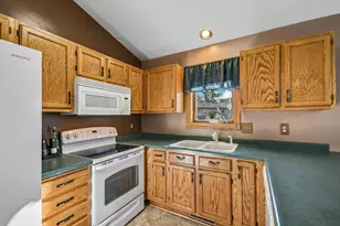 7459 Jeffery Ln S, Cottage Grove, MN 55016 - Photo 13
