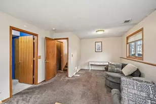 7459 Jeffery Ln S, Cottage Grove, MN 55016 - Photo 11