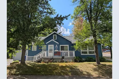 320 Cedar Avenue, Moose Lake, MN 55767 - Photo 1