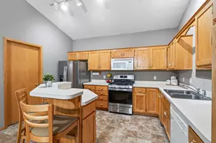12774 Ulysses Cir NE, Blaine, MN 55434 - Photo 19