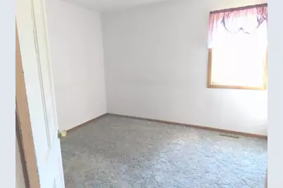 301 Bottineau Avenue NW, Red Lake Falls, MN 56750 - Photo 9