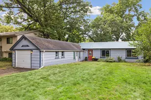 670 Goodwin Ave N, Oakdale, MN 55128 - Photo 1