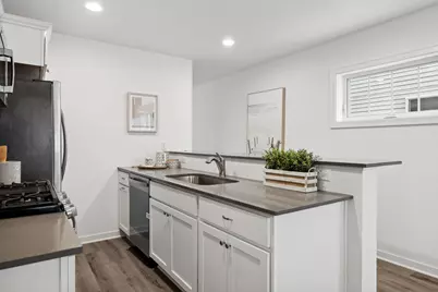 2032 James Avenue N, Minneapolis, MN 55411 - Photo 5