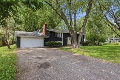 10048 Upton Road, Bloomington, MN 55431 - Photo 3