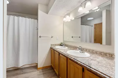 1939 Greenwood Drive NE, Owatonna, MN 55060 - Photo 21