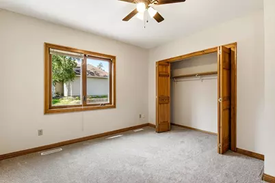 8843 Blackoaks Lane N, Maple Grove, MN 55311 - Photo 25