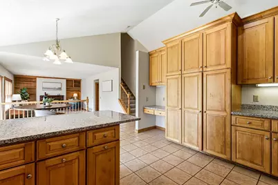 8843 Blackoaks Lane N, Maple Grove, MN 55311 - Photo 15