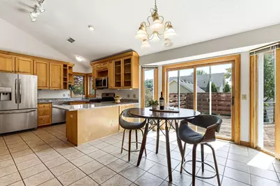 8843 Blackoaks Lane N, Maple Grove, MN 55311 - Photo 3