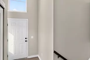 25868 Emerson Ct, Wyoming, MN 55092 - Photo 3